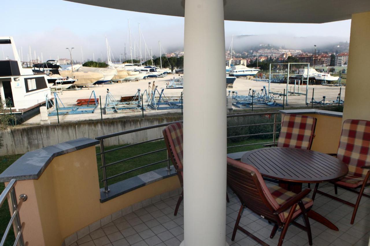 דירות Garbin 711 Marina בפורטורוז מראה חיצוני תמונה